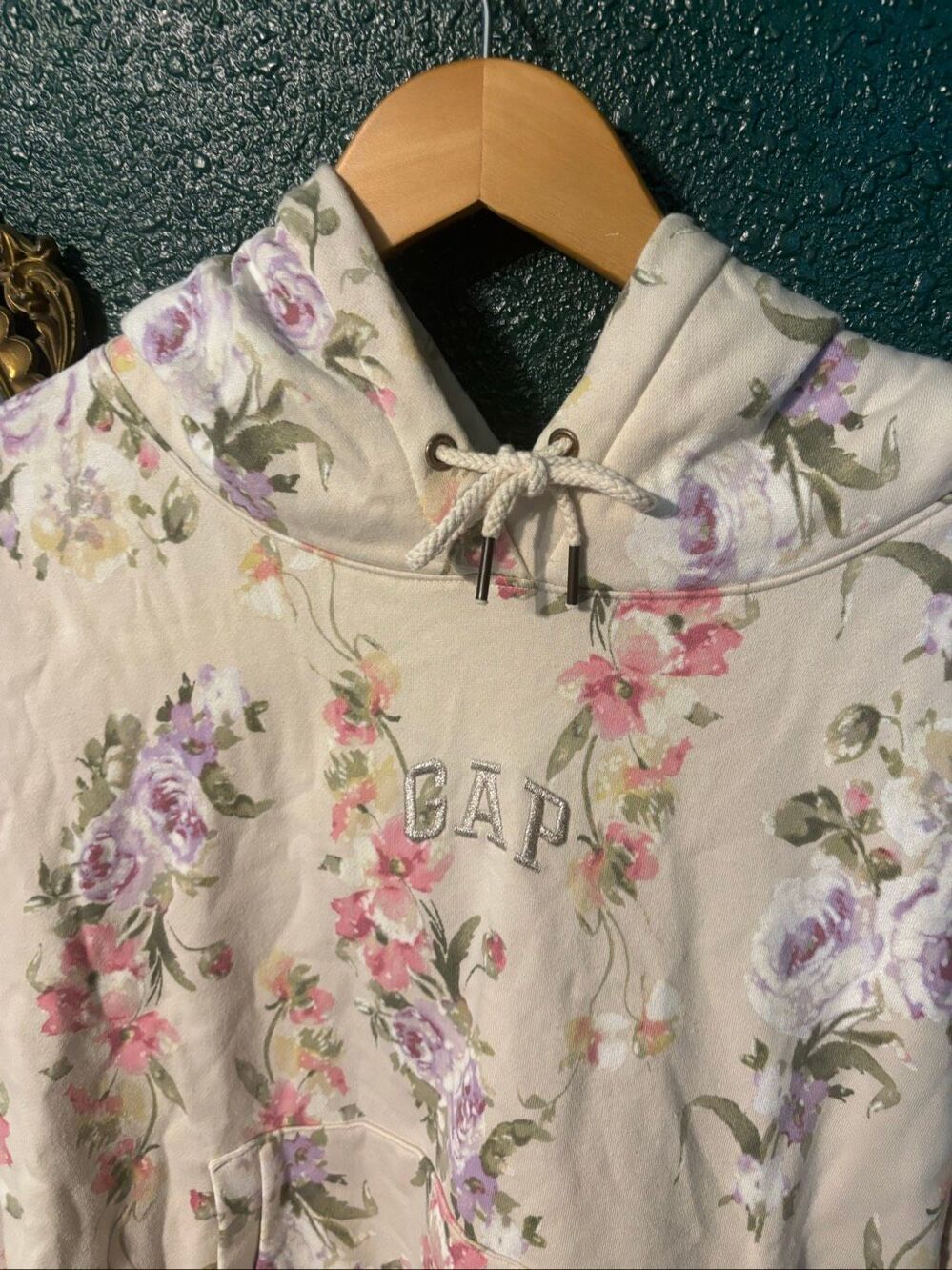 Gap x LoveShackFancy Floral Fleece Pullover Hoodie Logo Long Sleeve Women XL - Picture 2 of 5
